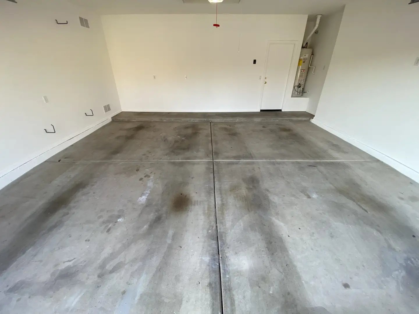 Glendale Garage Floor Restoration: Desert Luna Polyaspartic
