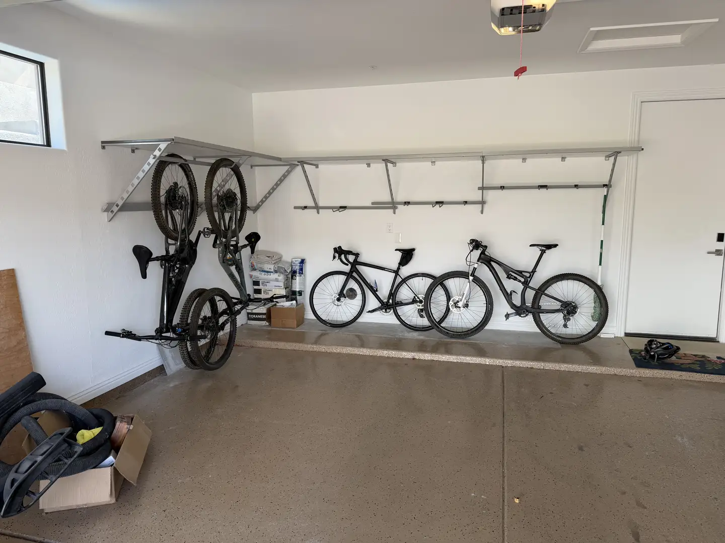 Fountain Hills Garage: Dual Space Organization & Man Cave