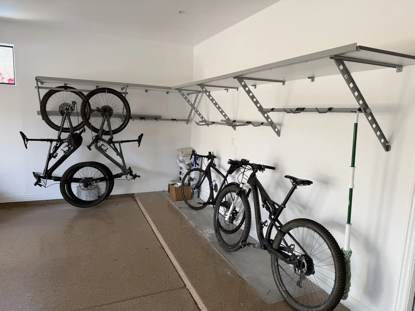 Fountain Hills Garage: Dual Space Organization & Man Cave