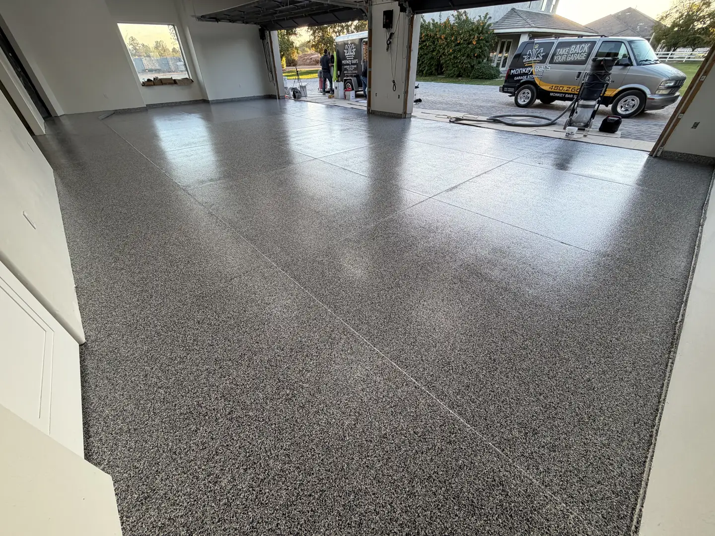 Gilbert Garage Floor Coating: Desert Luna Durability