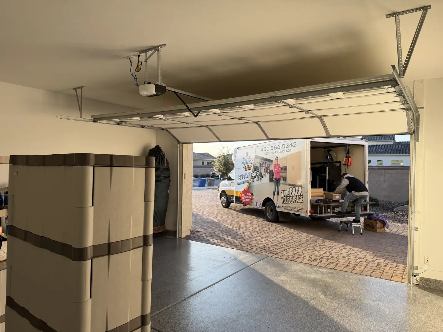 Queen Creek Garage: Smart Storage Meets Workspace Freedom