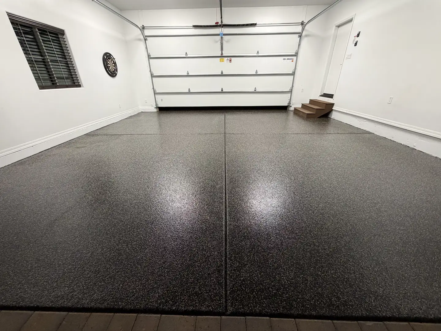 Pinetop Cabin: Durable, Custom Garage Floor Solution