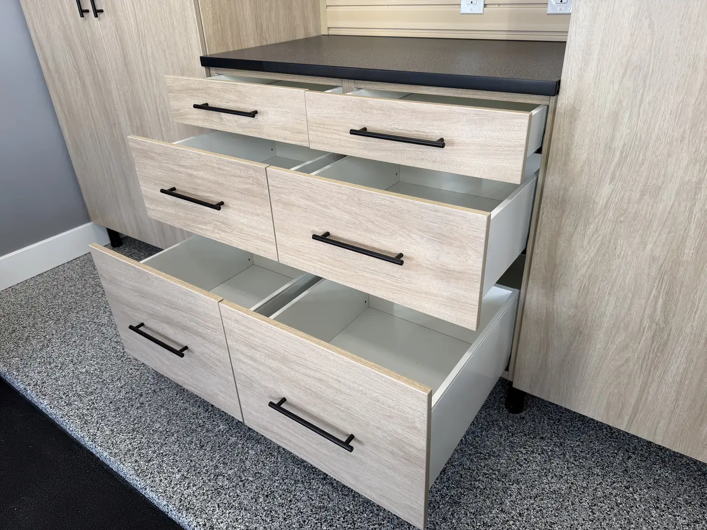 Mesa Garage: Fitness Studio & Storage Solution